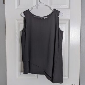 New Asymmetrical Hem Black Sleeveless Blouse from‎ Bisou Bisou Size Medium